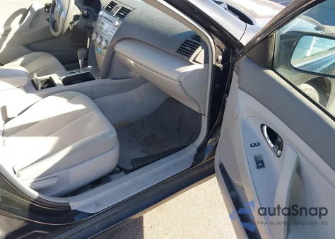 2010 Toyota Camry Le from USA, damaged, VIN 4T1BF3EK5AU109692